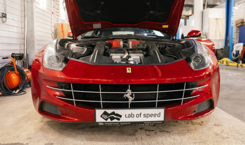 Ferrari FF 6.3i 660 Hp    