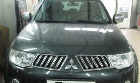 Mitsubishi Pajero Sport 2.5 TD 178hp 2013 года выпуска